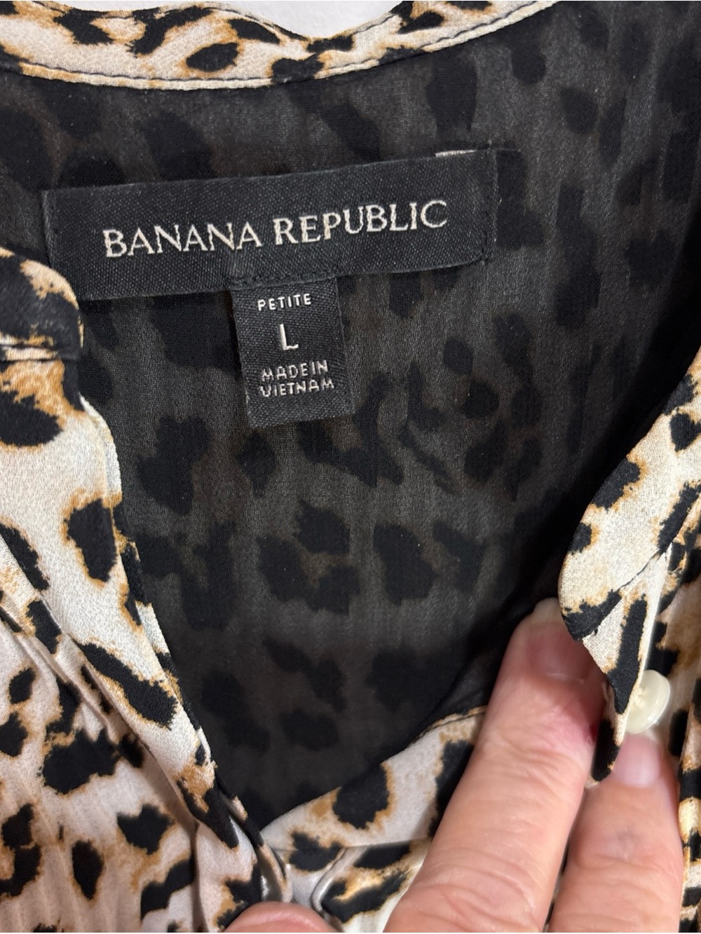 Banana Republic Leopard Print Long Sleeve Tiered Maxi Dress - Beige/Black 1211 - Picture 4 of 11